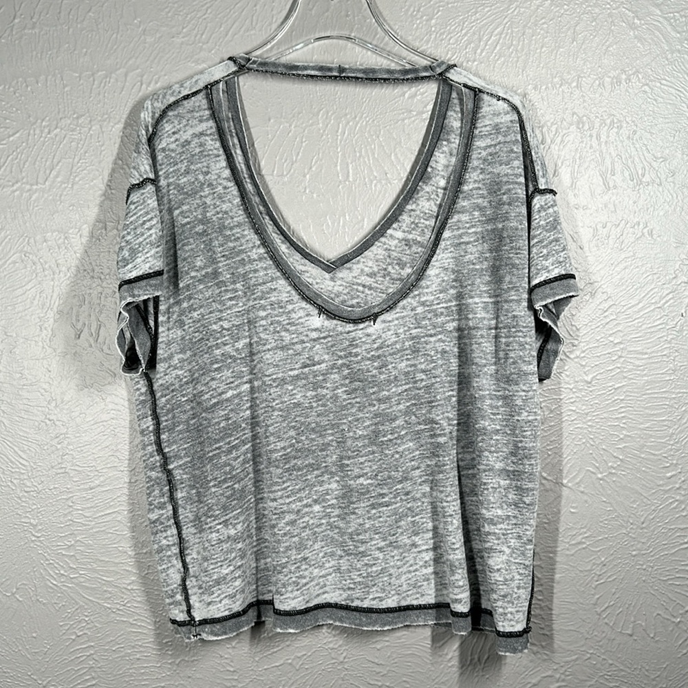 We The Free Gray Burnout Short Sleeve T-Shirt Women's Size Small - Picture 6 of 6